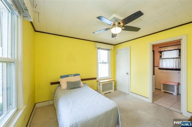 11 Oak Grove Road, Caldwell, NJ 07006