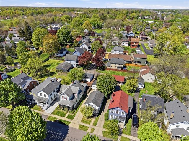 27 Church Street, Lancaster, NY 14086