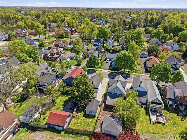 27 Church Street, Lancaster, NY 14086