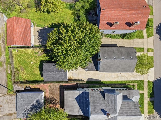 27 Church Street, Lancaster, NY 14086