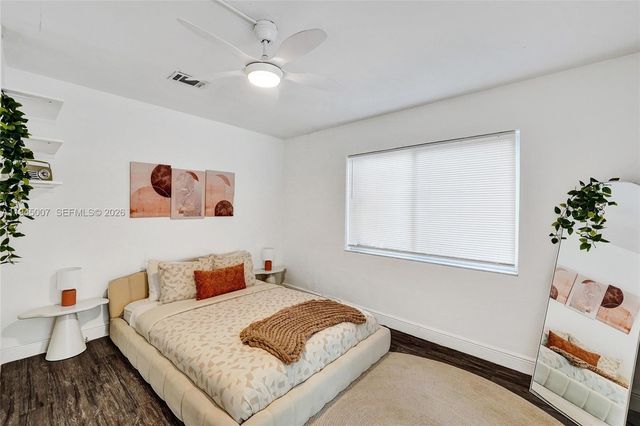 2101 NE 25th St, Wilton Manors, FL 33305