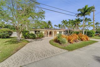 2101 NE 25th St, Wilton Manors, FL 33305