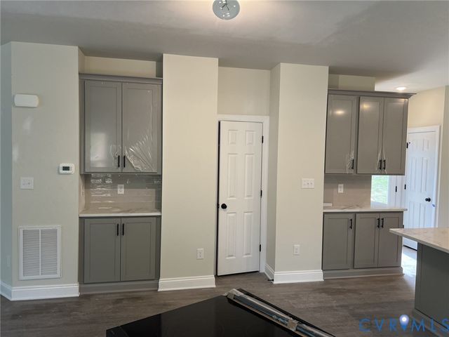 8365 Abbey Rd, Richmond, VA 23235