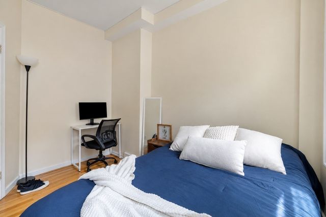 28 Phillips St 3, Boston, MA 02114