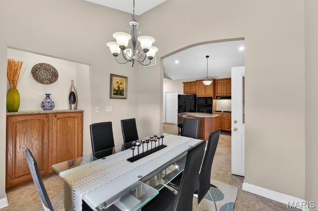 1470 Sproule Avenue, St Louis, MO 63139