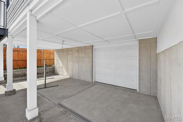 1470 Sproule Avenue, St Louis, MO 63139