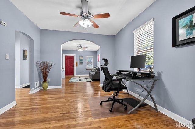 1470 Sproule Avenue, St Louis, MO 63139