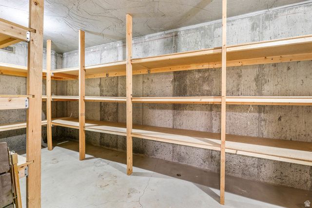 605 N LOAFER CANYON RD, Elk Ridge, UT 84651