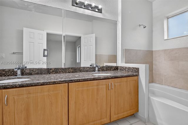5337 SW 40th Ave 5337, Dania Beach, FL 33314