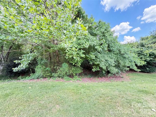 3621 Straussburg Woods Lane, Matthews, NC 28105
