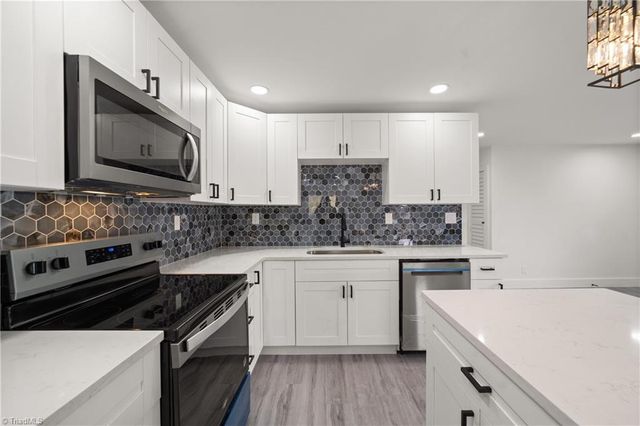 220 Hedgecock Road, High Point, NC 27265