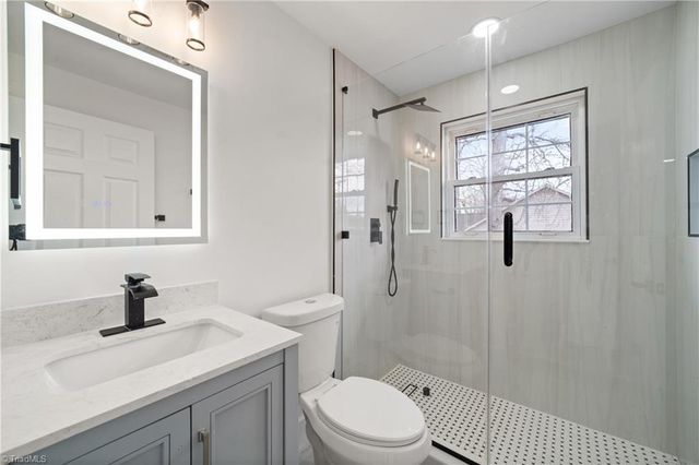 220 Hedgecock Road, High Point, NC 27265