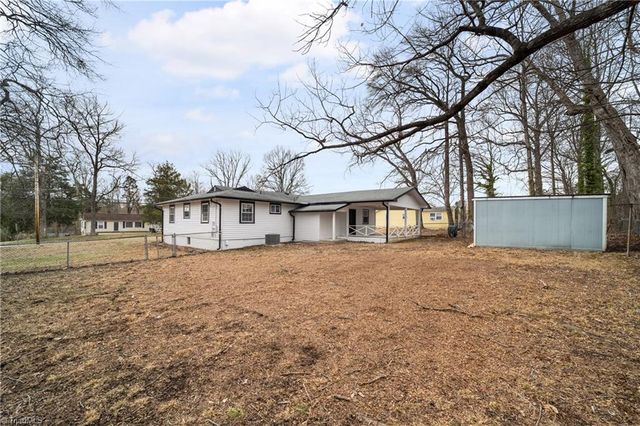 220 Hedgecock Road, High Point, NC 27265