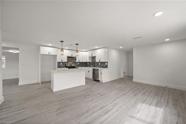 220 Hedgecock Road, High Point, NC 27265