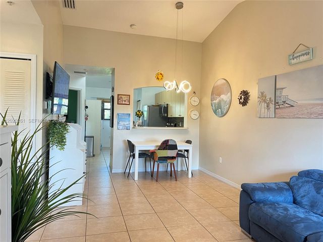 22731 SW 88th Pl 303, Cutler Bay, FL 33190