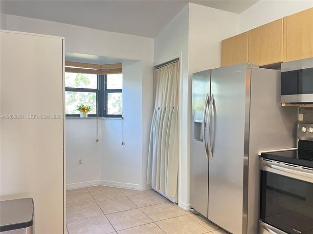 22731 SW 88th Pl 303, Cutler Bay, FL 33190