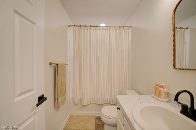 3523 Magnolia Drive, Lorain, OH 44053