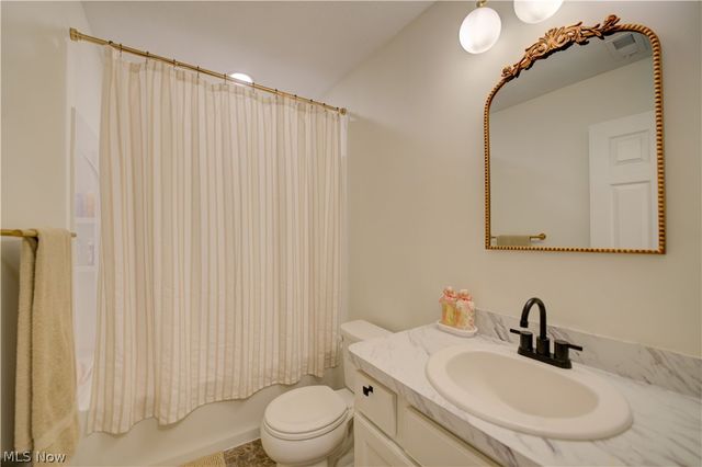 3523 Magnolia Drive, Lorain, OH 44053