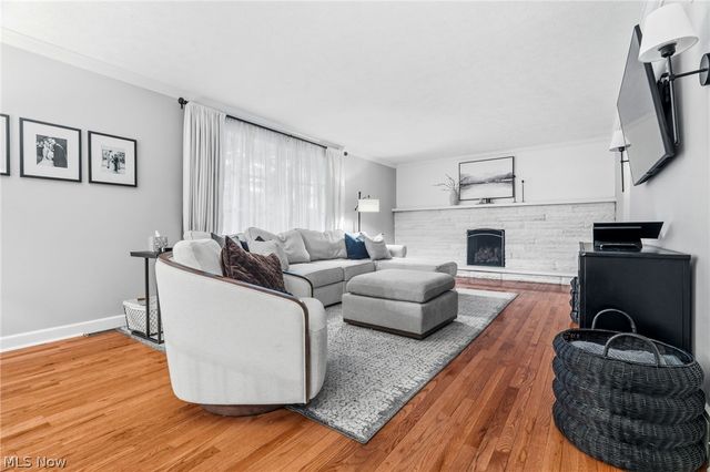 1884 Spring Valley Avenue NW, Canton, OH 44708