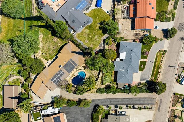 215 Hilltop, Paso Robles, CA 93446