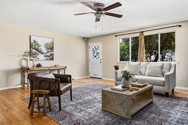 215 Hilltop, Paso Robles, CA 93446