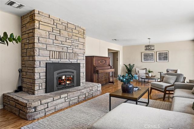 215 Hilltop, Paso Robles, CA 93446