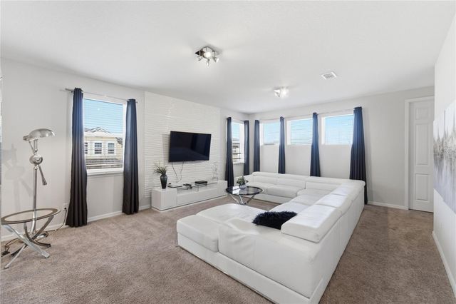 9013 EGRET MILLS TERRACE, Kissimmee, FL 34747