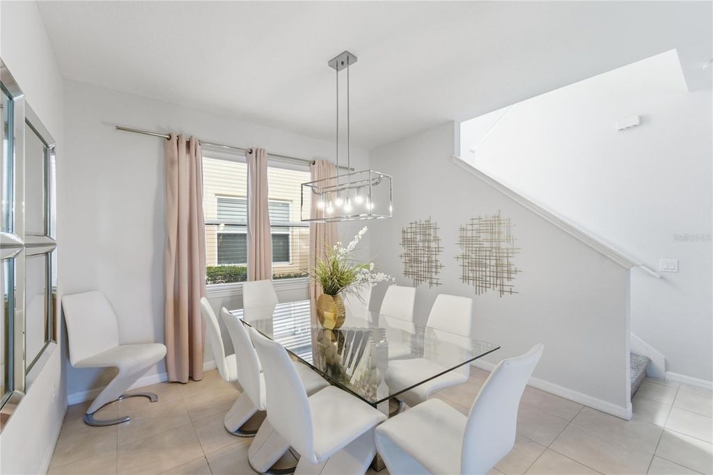 Image 12 of property listing at 9013 EGRET MILLS TERRACE, Kissimmee, FL 34747