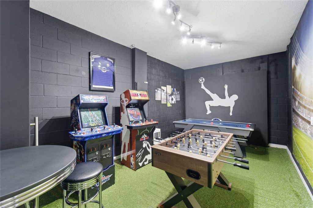 Image 45 of property listing at 9013 EGRET MILLS TERRACE, Kissimmee, FL 34747