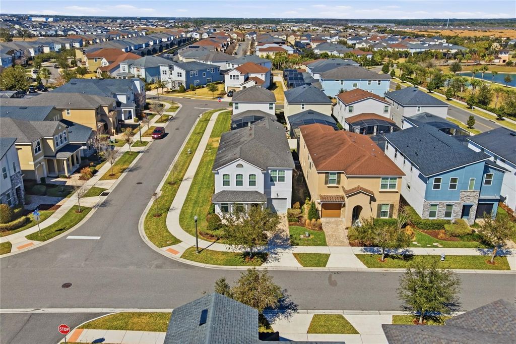 Image 49 of property listing at 9013 EGRET MILLS TERRACE, Kissimmee, FL 34747