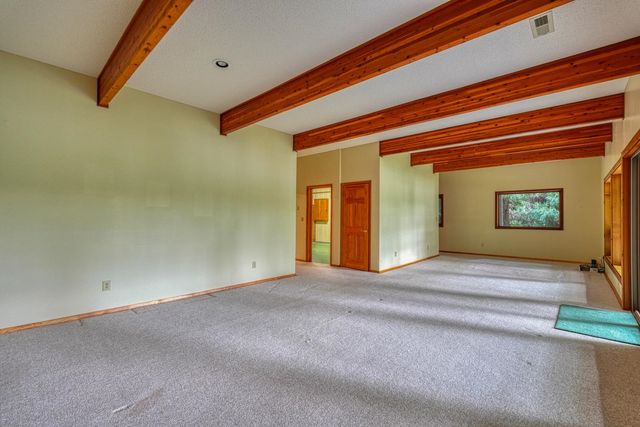 337 Hillcove Point, Wellford, SC 29385