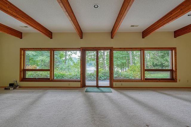 337 Hillcove Point, Wellford, SC 29385