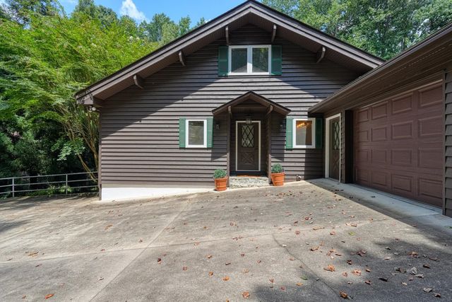 337 Hillcove Point, Wellford, SC 29385