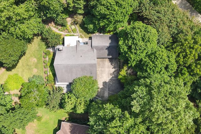 337 Hillcove Point, Wellford, SC 29385