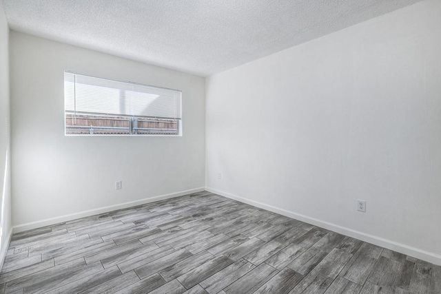 5436 4 Imperial Ave, San Diego, CA 92114