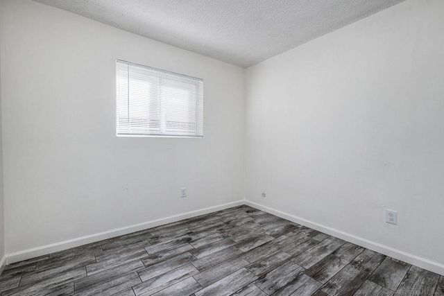 5436 4 Imperial Ave, San Diego, CA 92114