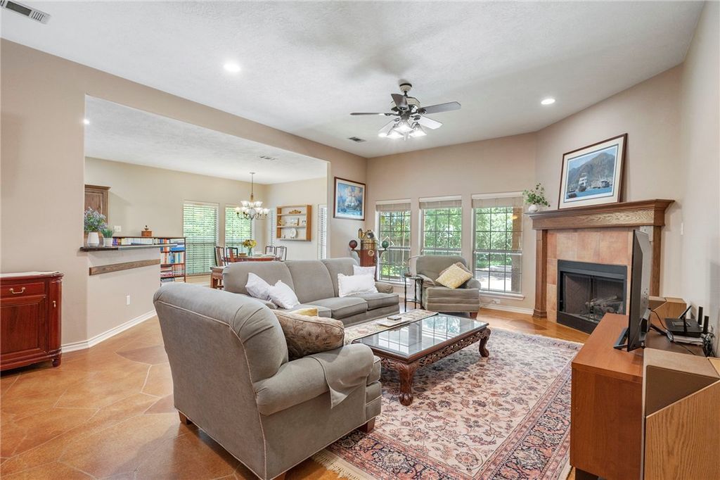 4960 Drake Drive, College Station, TX 77845 — photo 4