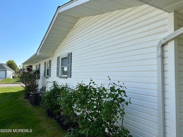58 Central Boulevard, Brick, NJ 08724