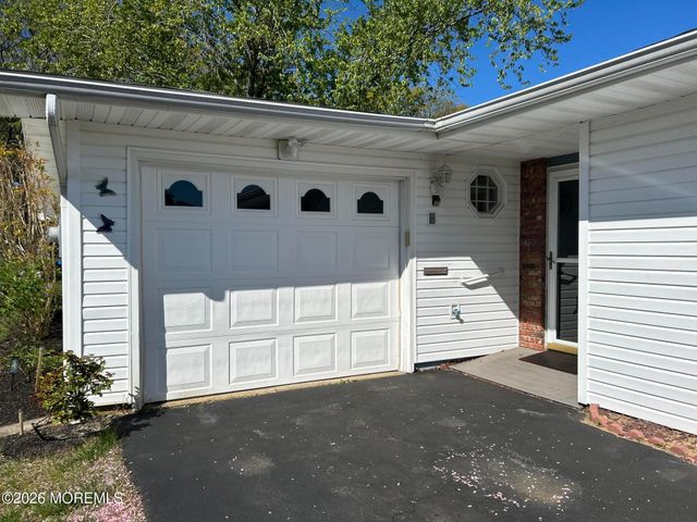 58 Central Boulevard, Brick, NJ 08724