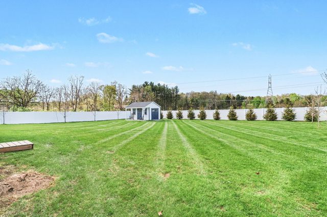 5380 Brinson Lane, Kalamazoo, MI 49009