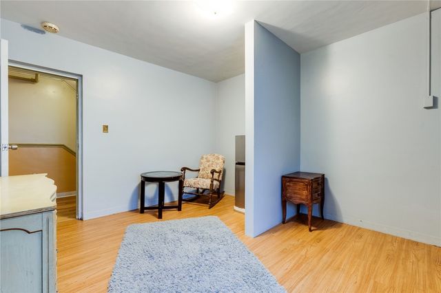 3768 Willow Ave, Castle Shannon, PA 15234