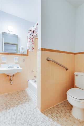 3768 Willow Ave, Castle Shannon, PA 15234