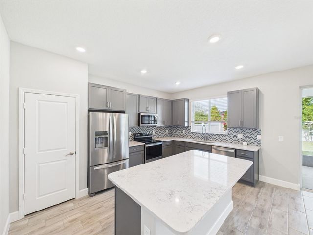 120 SUNFISH DRIVE, Winter Haven, FL 33881