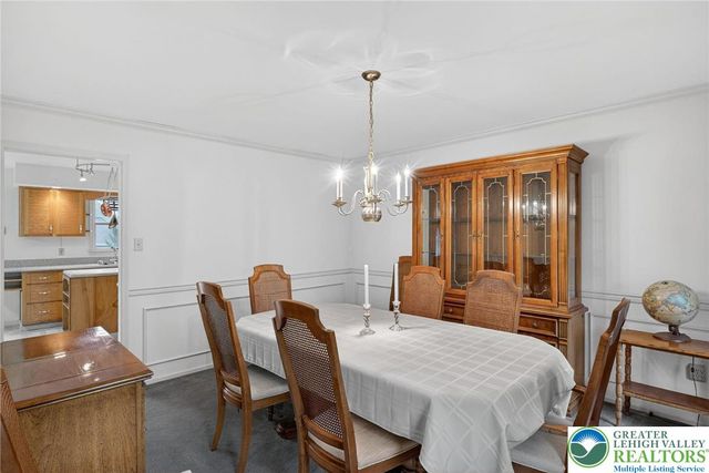 5524 Willow Way, Upper Macungie Twp, PA 18069