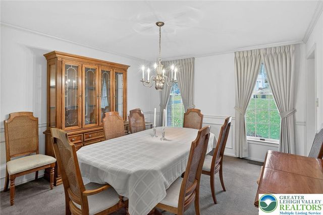 5524 Willow Way, Upper Macungie Twp, PA 18069