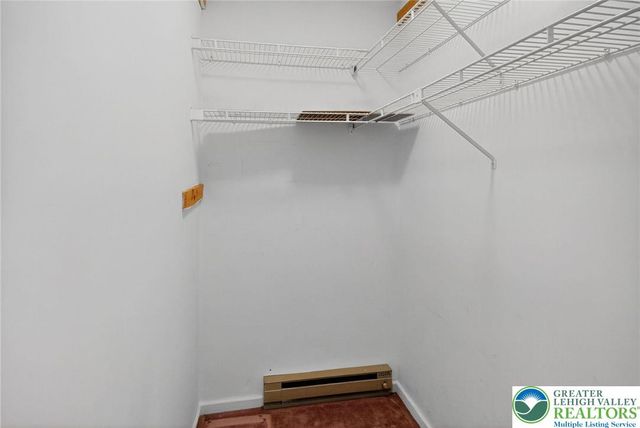 5524 Willow Way, Upper Macungie Twp, PA 18069