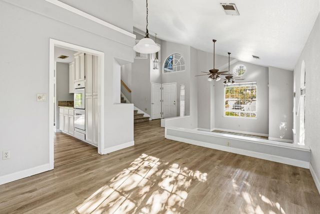 2527 Rosales St, Cameron Park, CA 95682