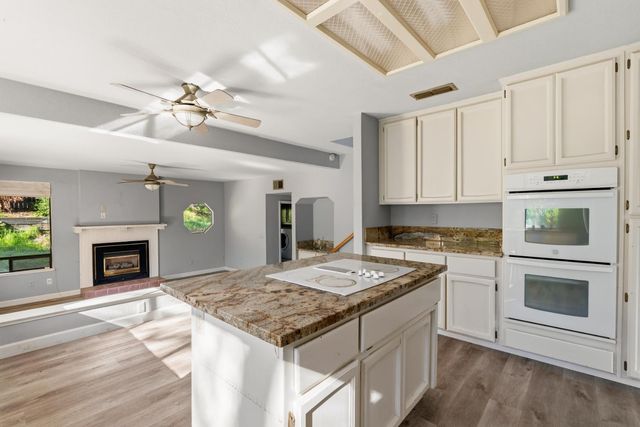 2527 Rosales St, Cameron Park, CA 95682