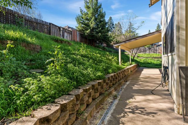 2527 Rosales St, Cameron Park, CA 95682