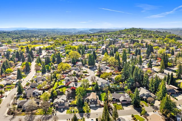 2527 Rosales St, Cameron Park, CA 95682